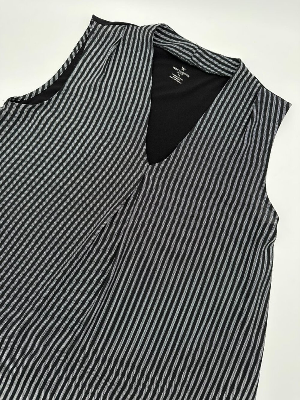 Worthington Women's Petite Sleeveless V-Neck Striped Blouse Size PL, Black/White
